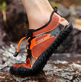 Outdoor hiking shoes