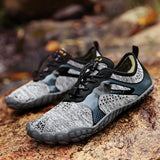 Outdoor hiking shoes